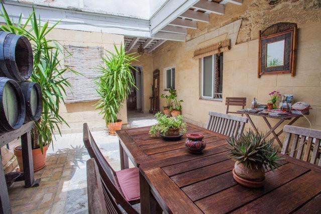 Apartamentos El Patio Andaluz Jerez de la Frontera Værelse billede